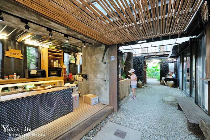 新竹免費景點【厚食聚落】洞穴喝咖啡×森林系網美特色餐廳 - yukiblog.tw