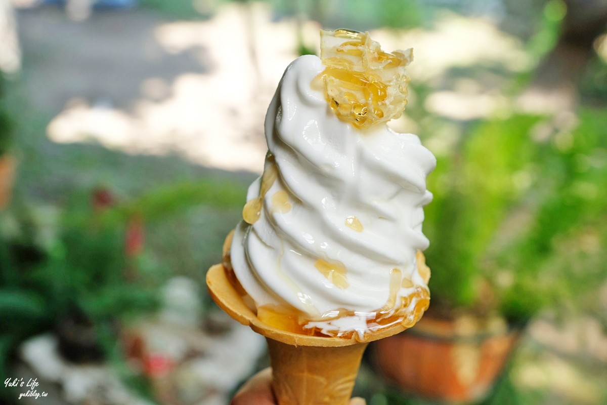 免門票！大草地野放去囉～蜂巢冰淇淋好吃，來到蜜蜂故事館看小蜜蜂工作中！ - yukiblog.tw