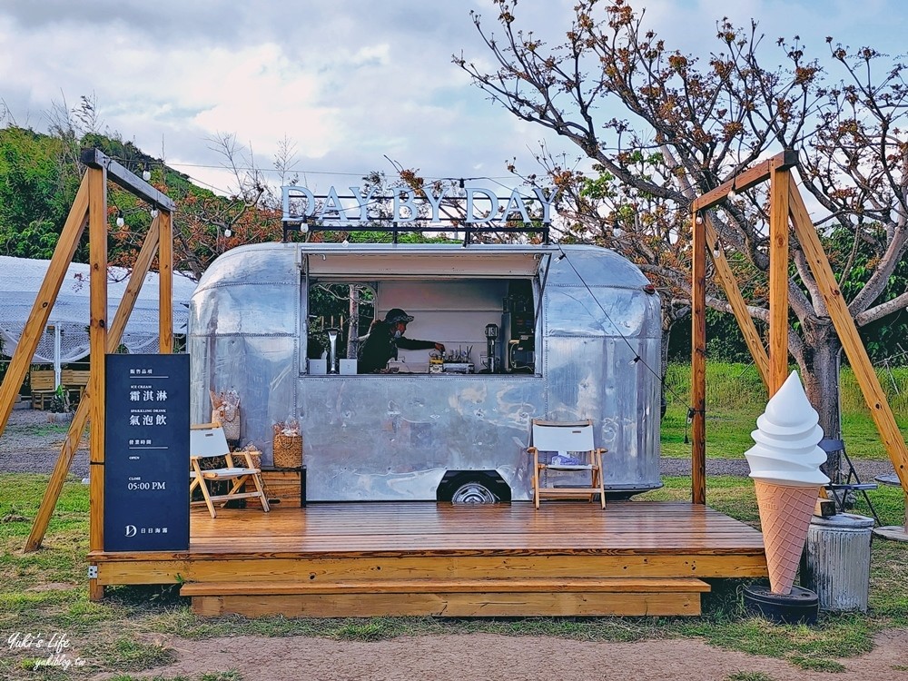 屏東景點》草地餐桌實驗室，墾丁海景咖啡，冰淇淋餐車超可愛！ - yukiblog.tw