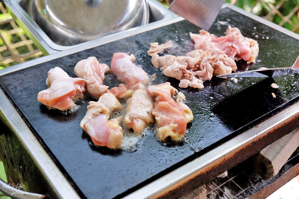 新北萬里景點》淺沐道休閒農莊，石板烤肉加小溪玩水超清涼 - yukiblog.tw