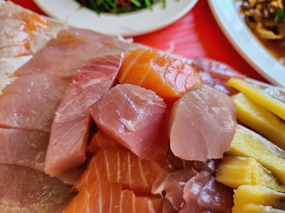 墾丁必吃美食》後壁湖阿興生魚片，排隊也要吃的人氣店 - yukiblog.tw