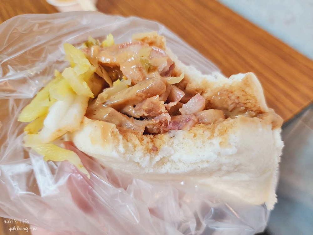 台南國華街美食|阿松割包|超特別的豬舌包,高人氣老店小吃早餐 - yukiblog.tw