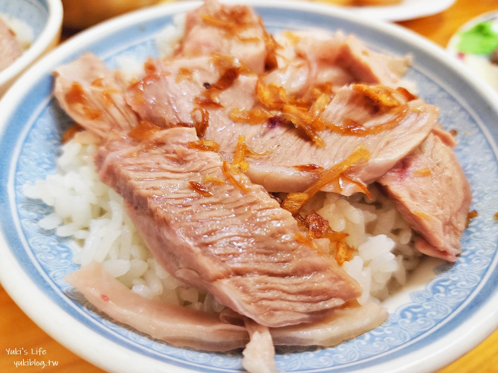 嘉義美食|正統火雞肉飯|隱藏版美味火雞肉飯,銅板價火雞腳湯必吃 - yukiblog.tw