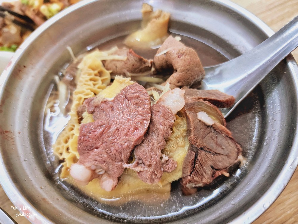 台南安平美食|阿財牛肉湯|超人氣排隊名店，溫體牛鮮嫩好吃 - yukiblog.tw
