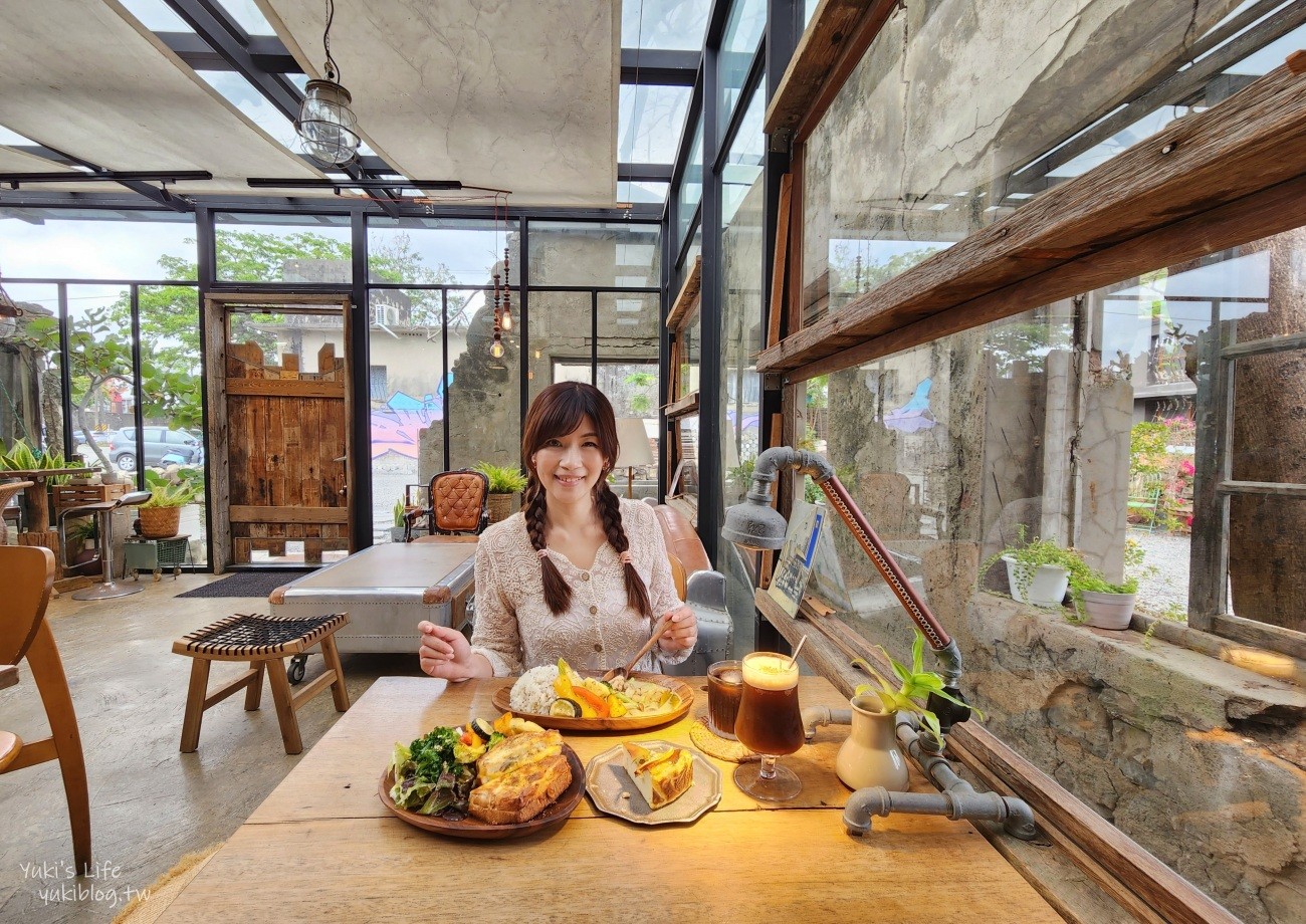 【墾丁美食】樹夏飲事，IG激推的廢墟玻璃屋咖啡廳 - yukiblog.tw
