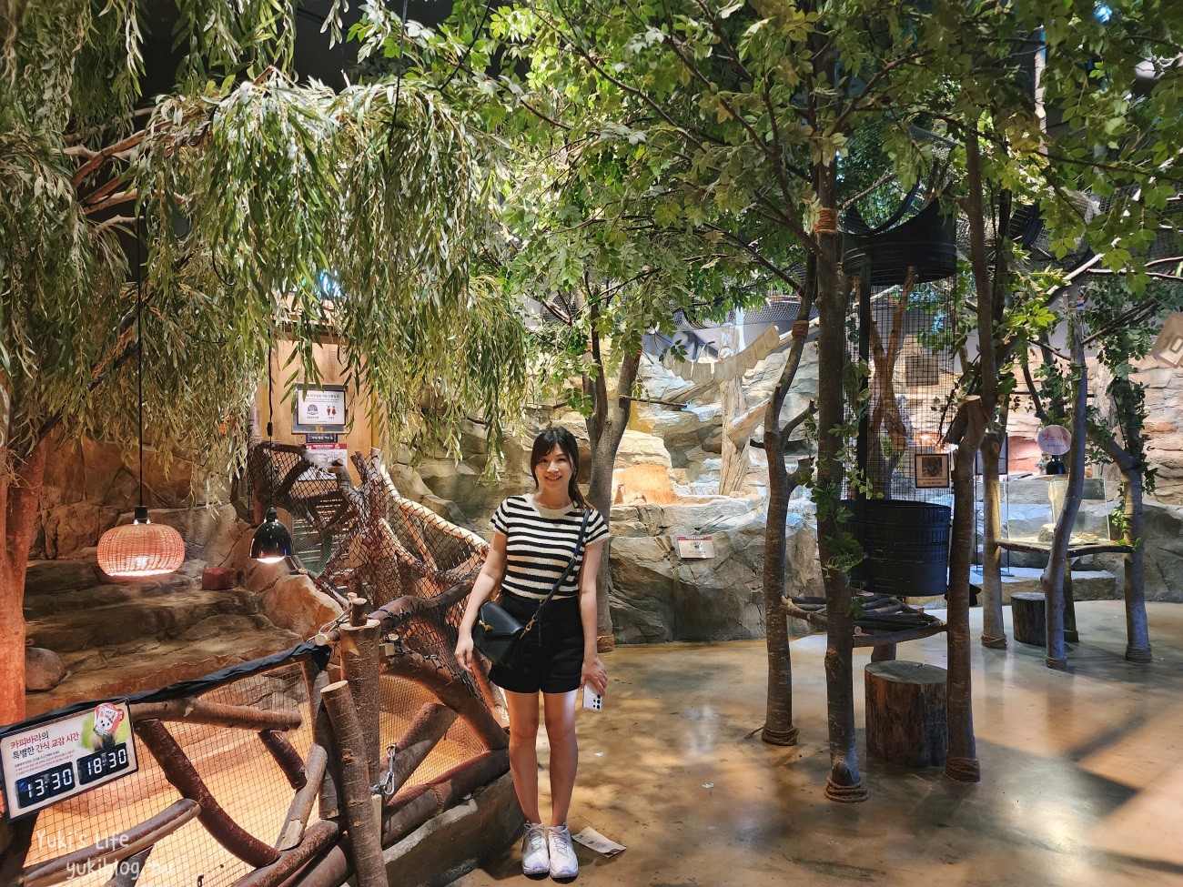韓國親子景點》首爾Zoolung Zoolung室內動物主題樂園，可以近距離餵食小動物，療癒到不行 - yukiblog.tw