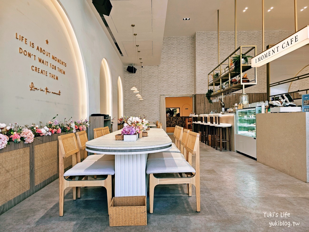 【安平美食】IMOMENT CAFÉ 享當下|台南旗艦店|浪漫韓系風格～ - yukiblog.tw
