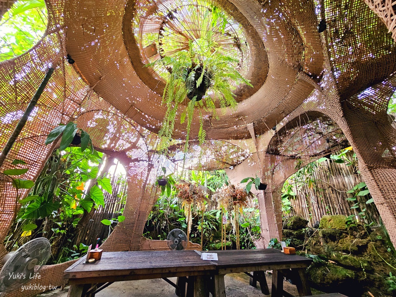 曼谷網美咖啡廳【Baan Suan Sathon】超浪漫森林系雨林風格~來當仙女 - yukiblog.tw