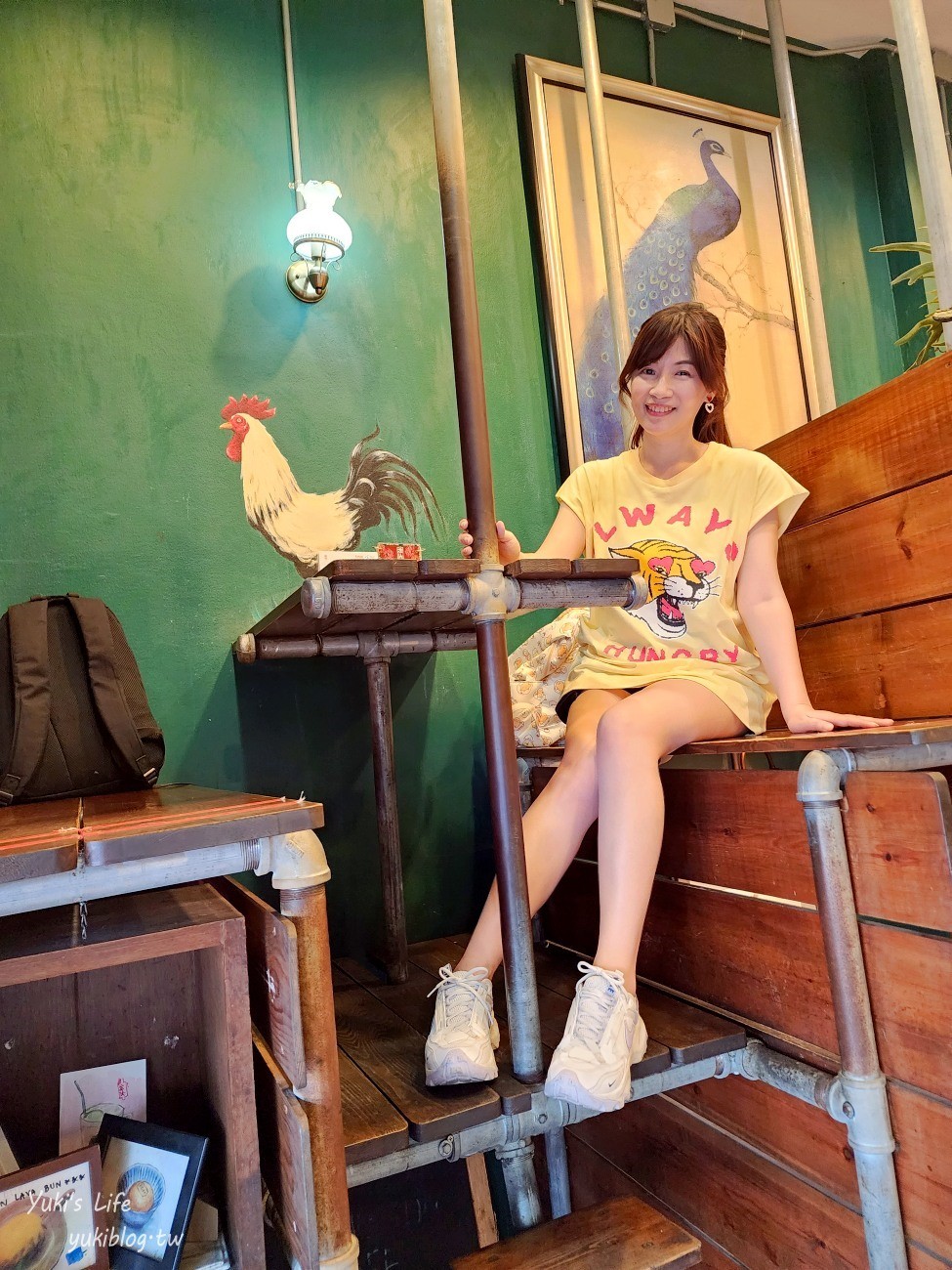 曼谷唐人街網美咖啡廳【龍頭咖啡耀華力店】樓中樓座位，坐在半空中喝下午茶～ - yukiblog.tw