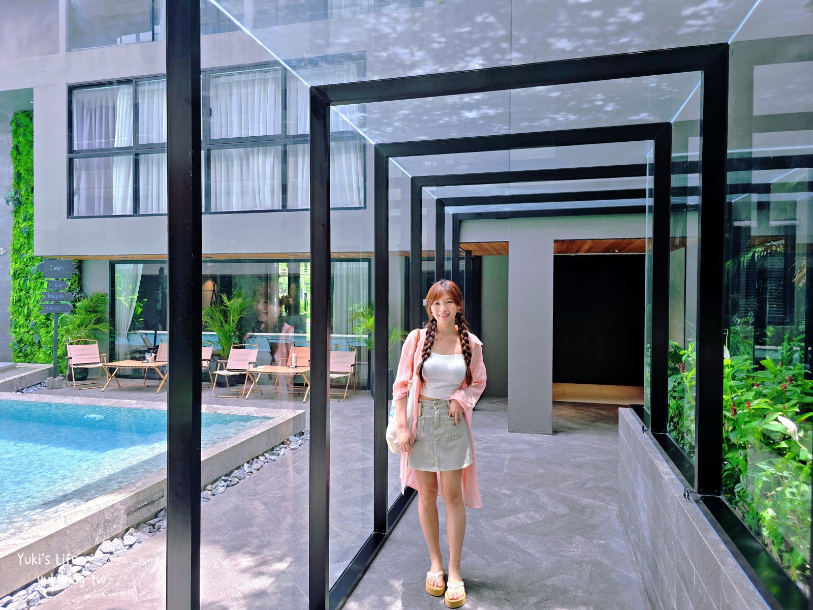 曼谷平價住宿推薦【CASCADE HOTEL BANGKOK】走3分鐘就到BTS，有游泳池的高質感住宿