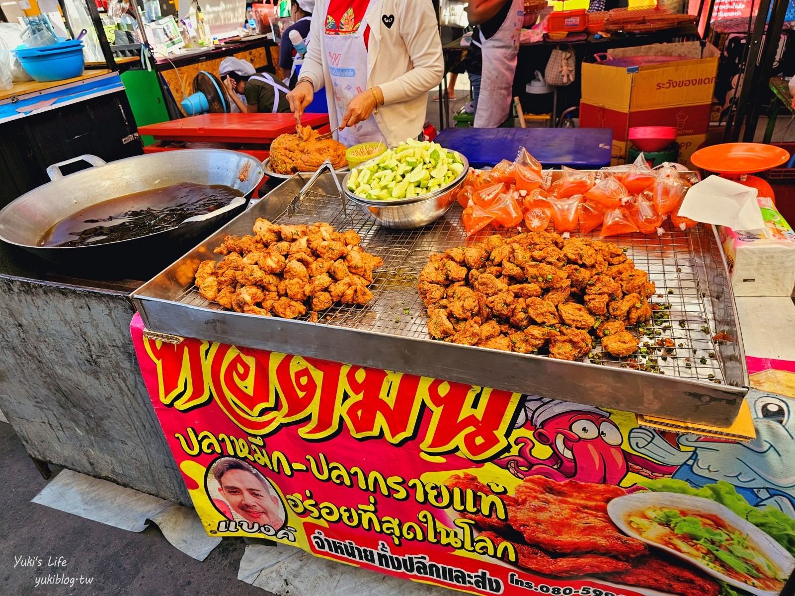 曼谷景點【曼谷世界市場】超接地氣的當地夜市超好逛，美食只要5泰銖起~ - yukiblog.tw