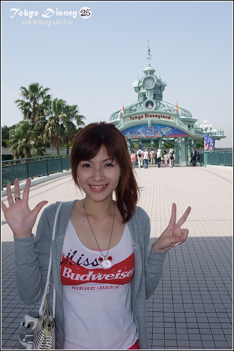 [08東京假期]＊C54 Tokyo Disney 25週年慶迎賓秀(有影片) & 週邊佈置 - yukiblog.tw