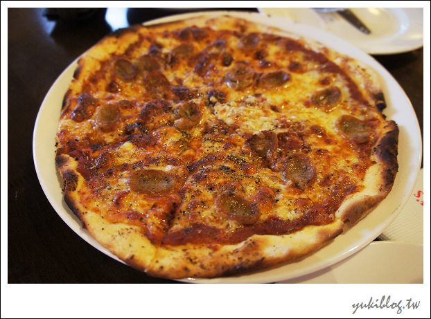 [台北_食]＊華山1914創意文化園區~Alleycat's Pizza (燈光美氣氛佳) - yukiblog.tw
