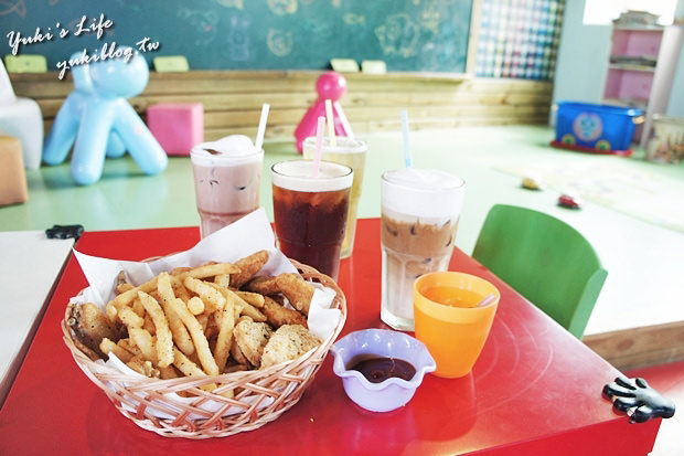 [台南兩天一夜好好玩＊2＊] 【台南市】V66親子塗鴨餐廳 ❤ 價格平實的溜小孩空間 - yukiblog.tw