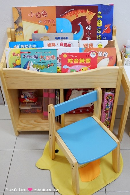 開箱【Summer Plus木家居】norsta兒童書桌椅&書本展示架~我家就是親子圖書館 - yukiblog.tw