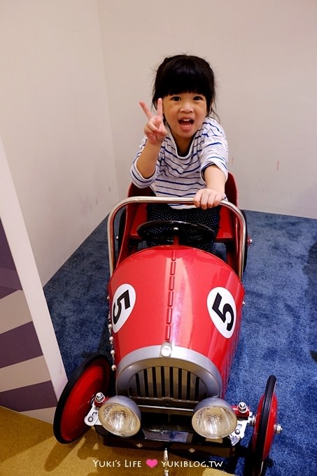 台北育兒【Fun kid fun 樂童樂親子遊樂園】超質感遊戲空間!可以在室內開車! @劍南路站 - yukiblog.tw