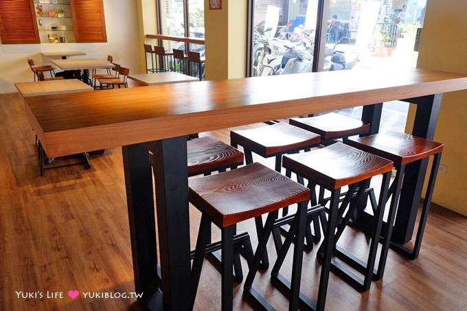 台北早午餐【La Bon Cafe】不限時免費插座wifi、熊拉花咖啡、8點營業 @市政府站 - yukiblog.tw