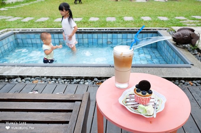 宜蘭景觀餐廳【幾度咖啡】巴里島風格兒童戲水池×大沙坑玩沙VS夏天玩水好去處 - yukiblog.tw