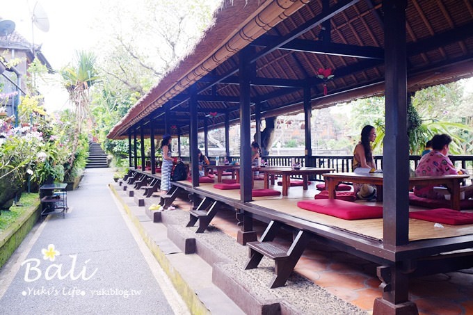 【峇里島烏布餐廳】Cafe Lotus蓮花餐廳、星巴克、Samaya Ubud超美森林villa河畔下午茶 - yukiblog.tw
