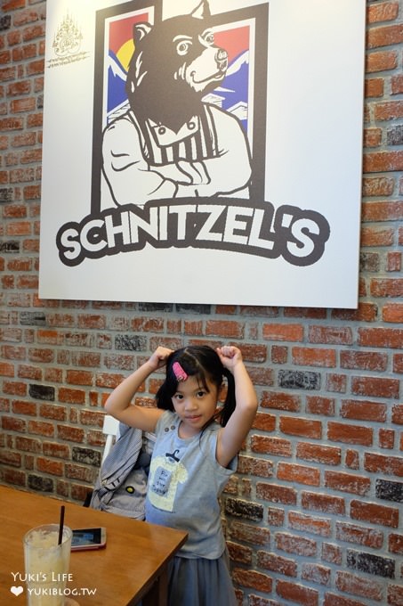 曼谷美食【Schnitzel's】隱藏版好吃漢堡美式餐廳 - yukiblog.tw