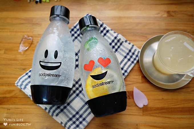 野餐派對好物【Sodastream Genesis White 氣泡水機】夢幻漸層氣泡飲自己也能做×經濟實惠又方便(加碼新款塗鴉寶特瓶) - yukiblog.tw
