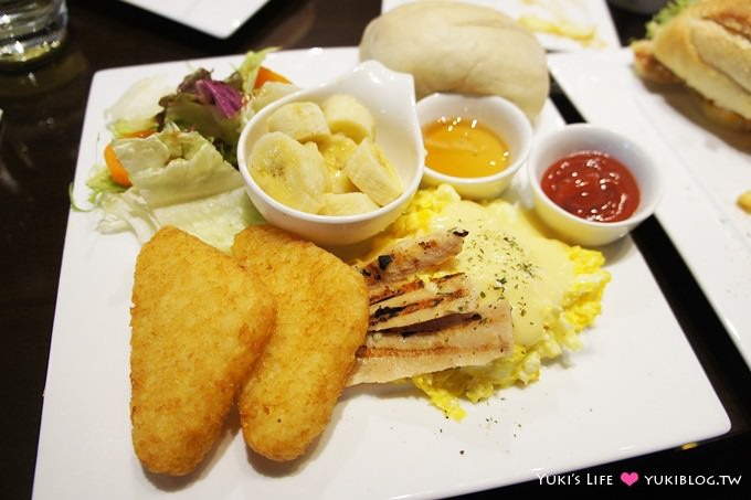 板橋美食【Birkin Waffle cafe】吃早午餐及鬆餅的浪漫餐廳 @新埔站 - yukiblog.tw