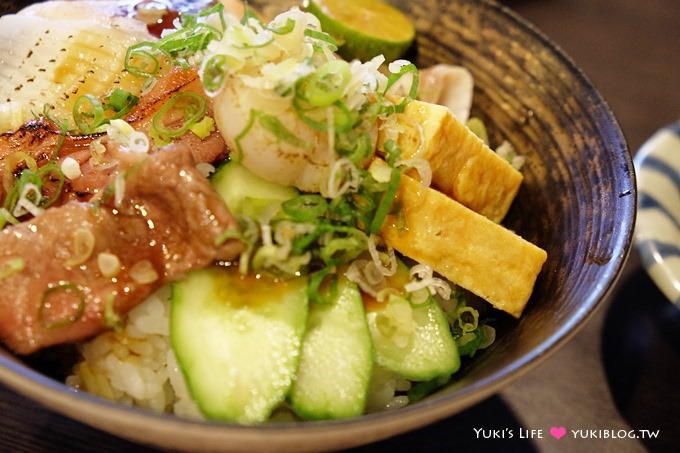 新莊【鮭鮮人壽司屋】平價多樣季節食材握壽司、組合壽司竟也有大驚喜 @新莊站 - yukiblog.tw