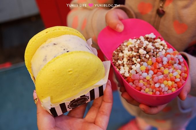台北西門町【Mini Melts 粒粒冰淇淋】超大彩色馬卡龍冰淇淋VS超小粒粒冰