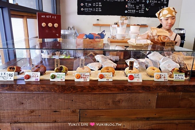 台中美食【Haritts Dounts&Coffee 東京甜甜圈】吃了會感動的可愛甜甜圈、可內用