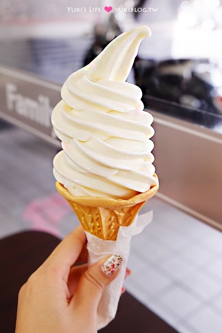 超商【Fami全家水蜜桃霜淇淋】新口味‧夏日期間限定
