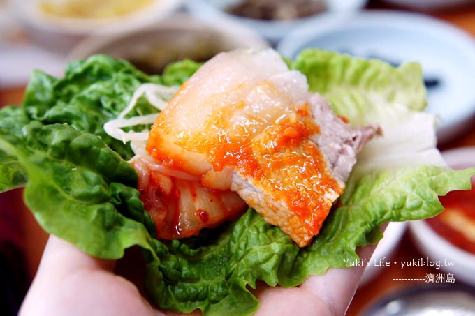 韓國濟洲島旅行【 韓定食+鐵板馬肉 & 黑毛豬烤肉大餐】Day1吃什麼?