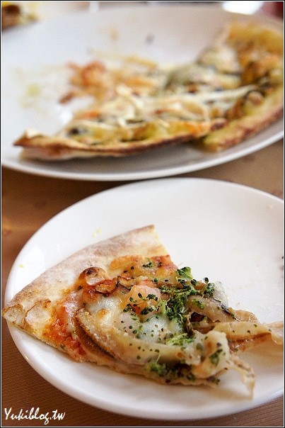 [三芝_食]＊芝柏山莊 ~ Olmo新義式烘焙餐廳.柴燒Pizza